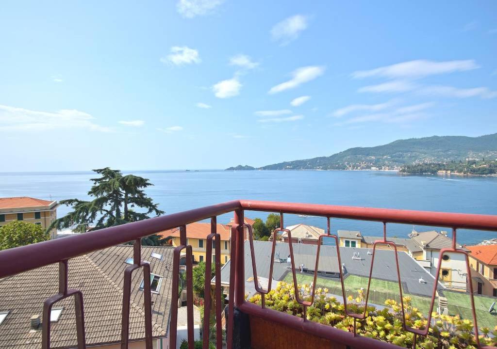 Dolce Acqua Flexyrent Apartment Terrace & Parking - No Ac Rapallo Bagian luar foto